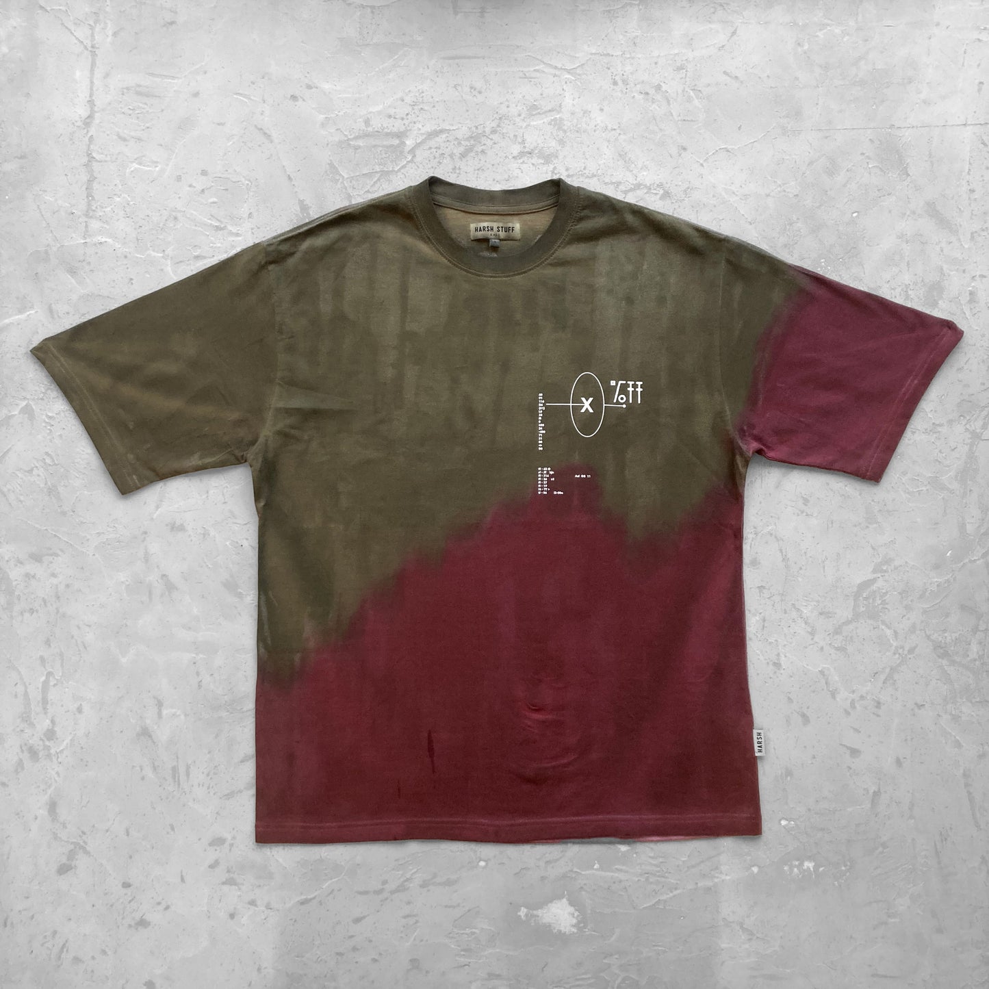 DYED - Isolation